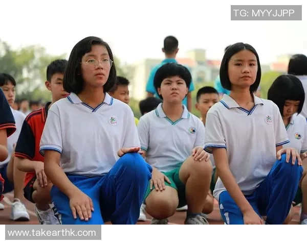 池文一加盟深圳新鹏城开启新征程期待未来表现与团队协作 池文一加盟深圳新鹏城开启新征程期待未来表现与团队协作