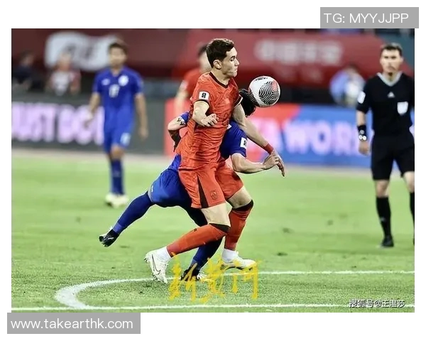 拜合拉木补射绝杀助球队逆转胜利精彩瞬间回顾