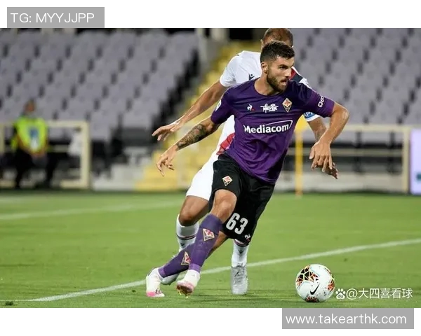 佛罗伦萨客场胜乌迪内斯，暂时升至意甲第九位置，复兴之路愈发清晰