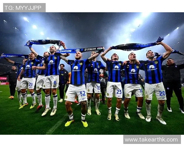 意甲保级大战愈演愈烈各队争分夺秒力争留在顶级联赛 意甲保级大战愈演愈烈各队争分夺秒力争留在顶级联赛